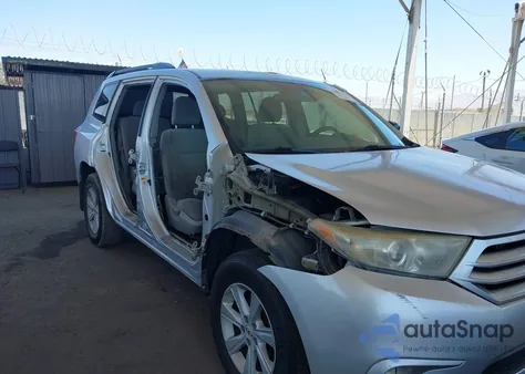 2012 Toyota Highlander из США, поврежденный, VIN 5TDZA3EH2CS031014